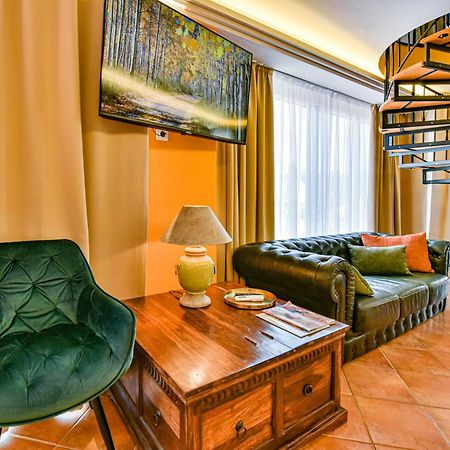 Eger Tower View Apartment Ngoại thất bức ảnh