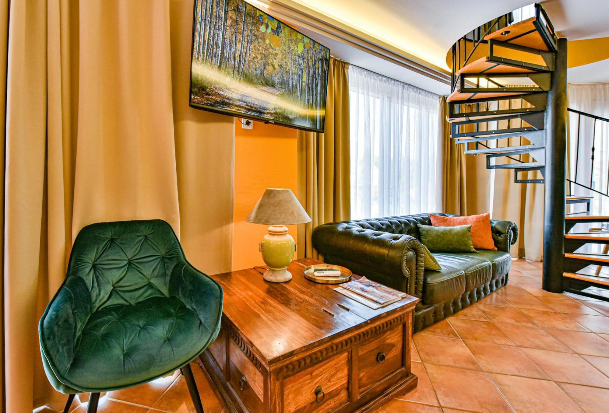 Eger Tower View Apartment Ngoại thất bức ảnh